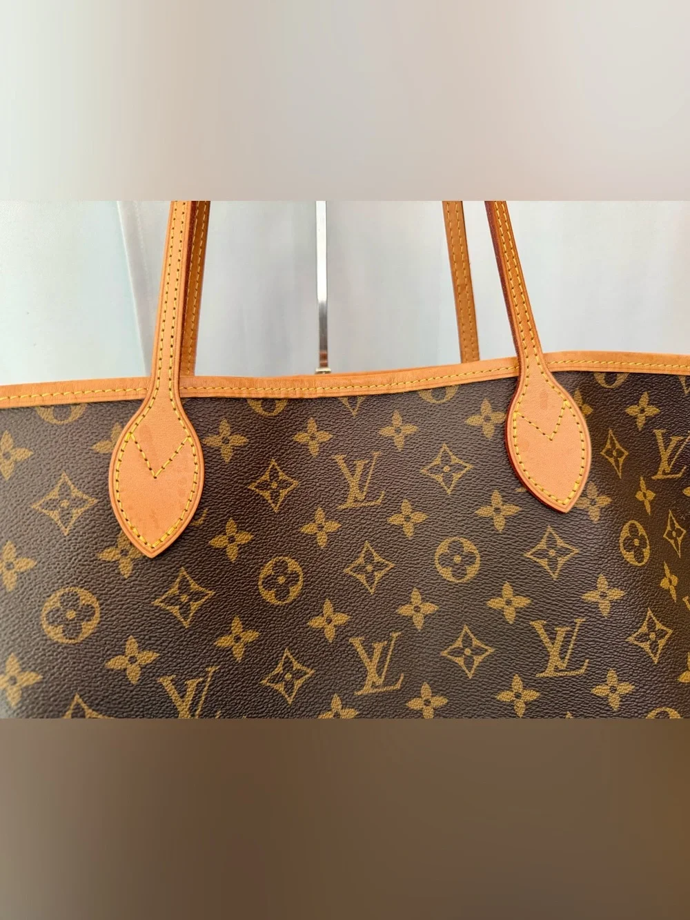 Louis Vuitton Monogram Canvas Tote with Pink Zip and Natural Leather Trim
